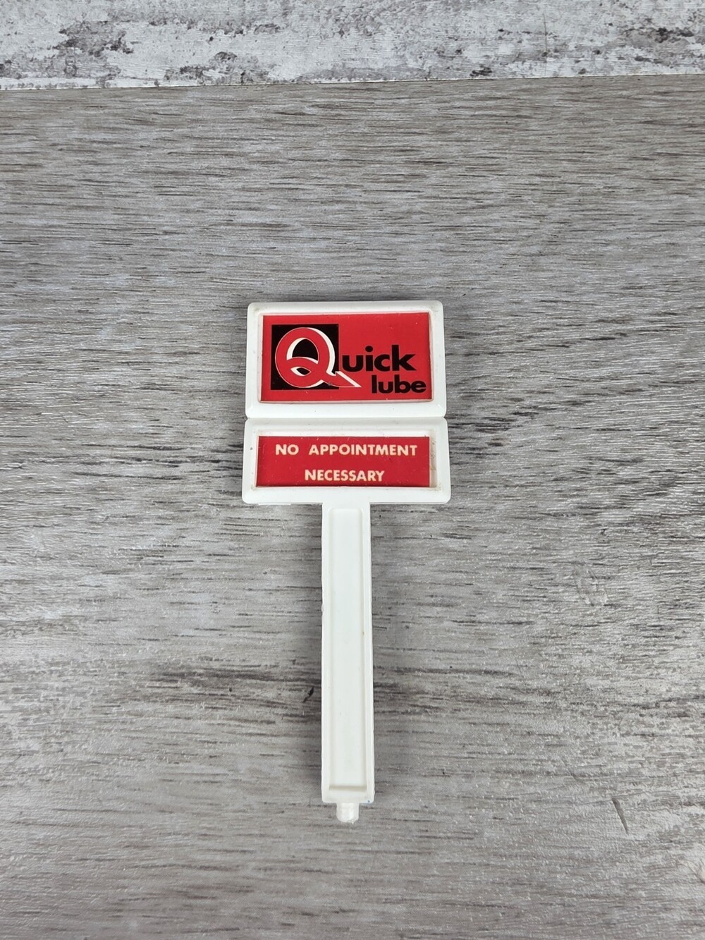 Diorama Quick Lube Gas Station Oil Change 2.75" Sign No Appointment g78e